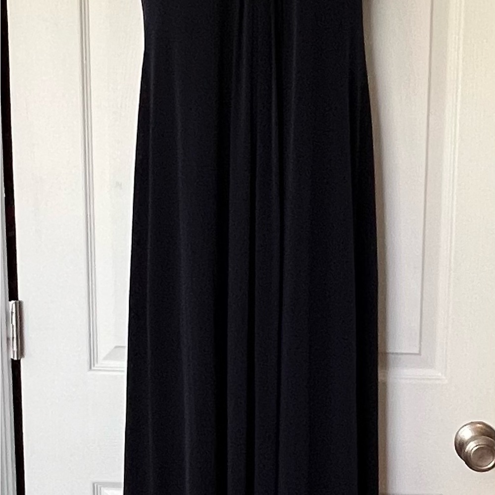 JS Boutique Navy Gown with Silver Sequin Cap Sleeves - Picture 6 of 15